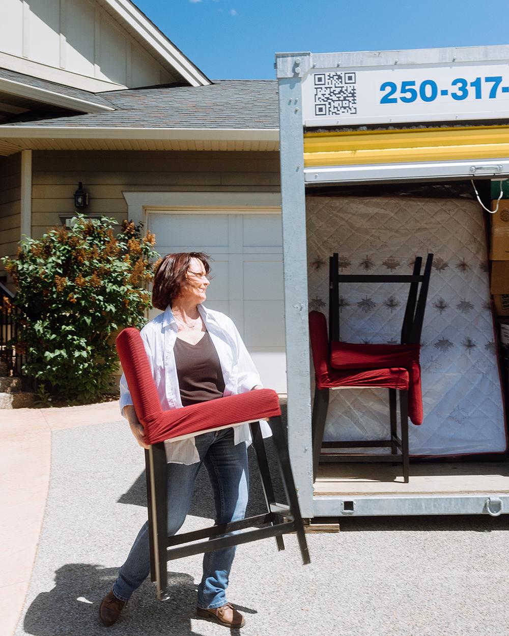 A MI-BOX can be easily parked in your driveway to make packing and storage so much easier 